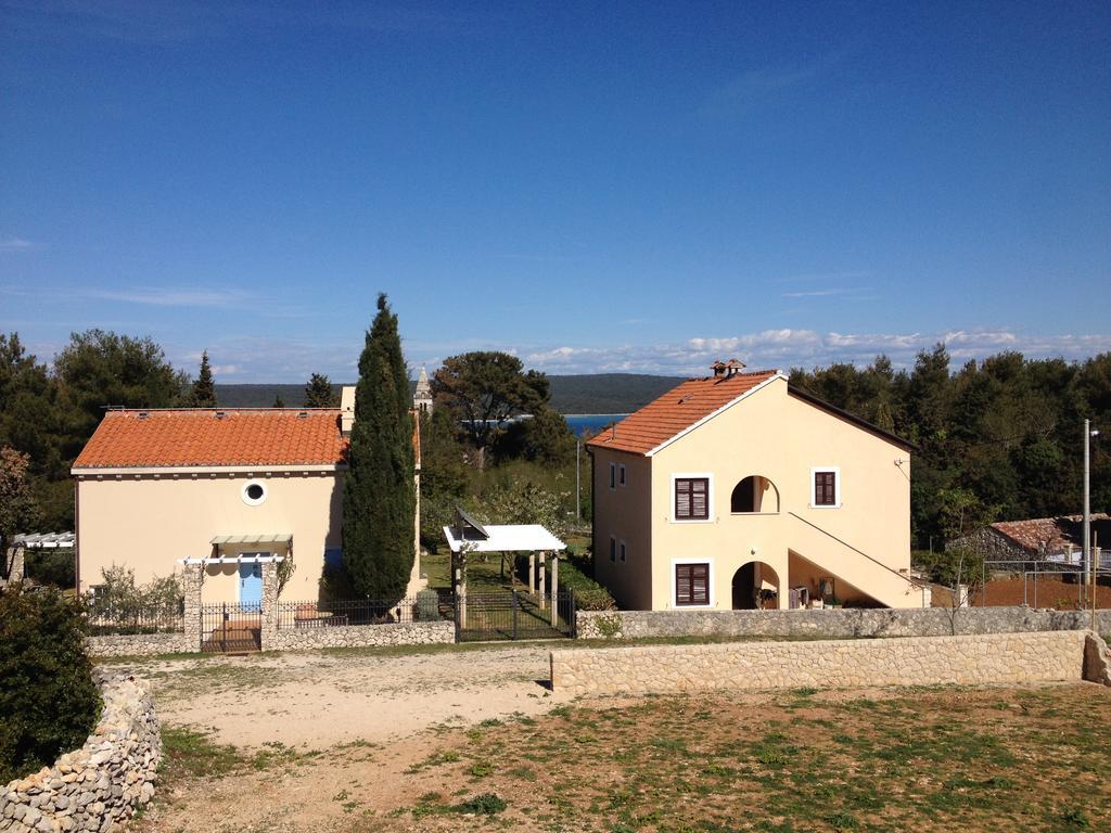 Apartments Pegla Nerezine Dış mekan fotoğraf