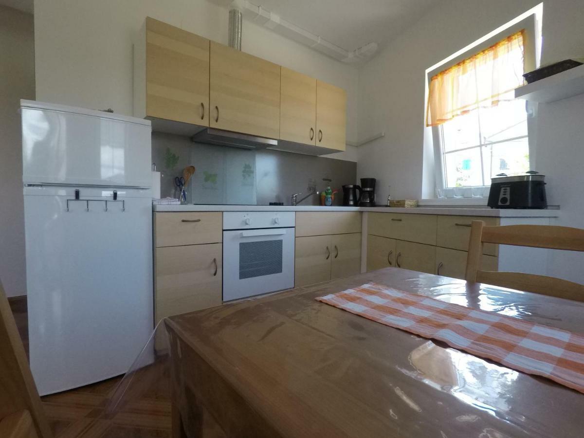 Apartments Pegla Nerezine Dış mekan fotoğraf